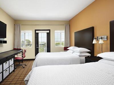 Four Points By Sheraton Hotel & Suites Calgary West Exterior photo